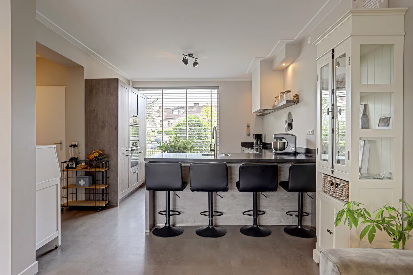 Tussenwoning te koop: Goudplevier 35, Bodegraven