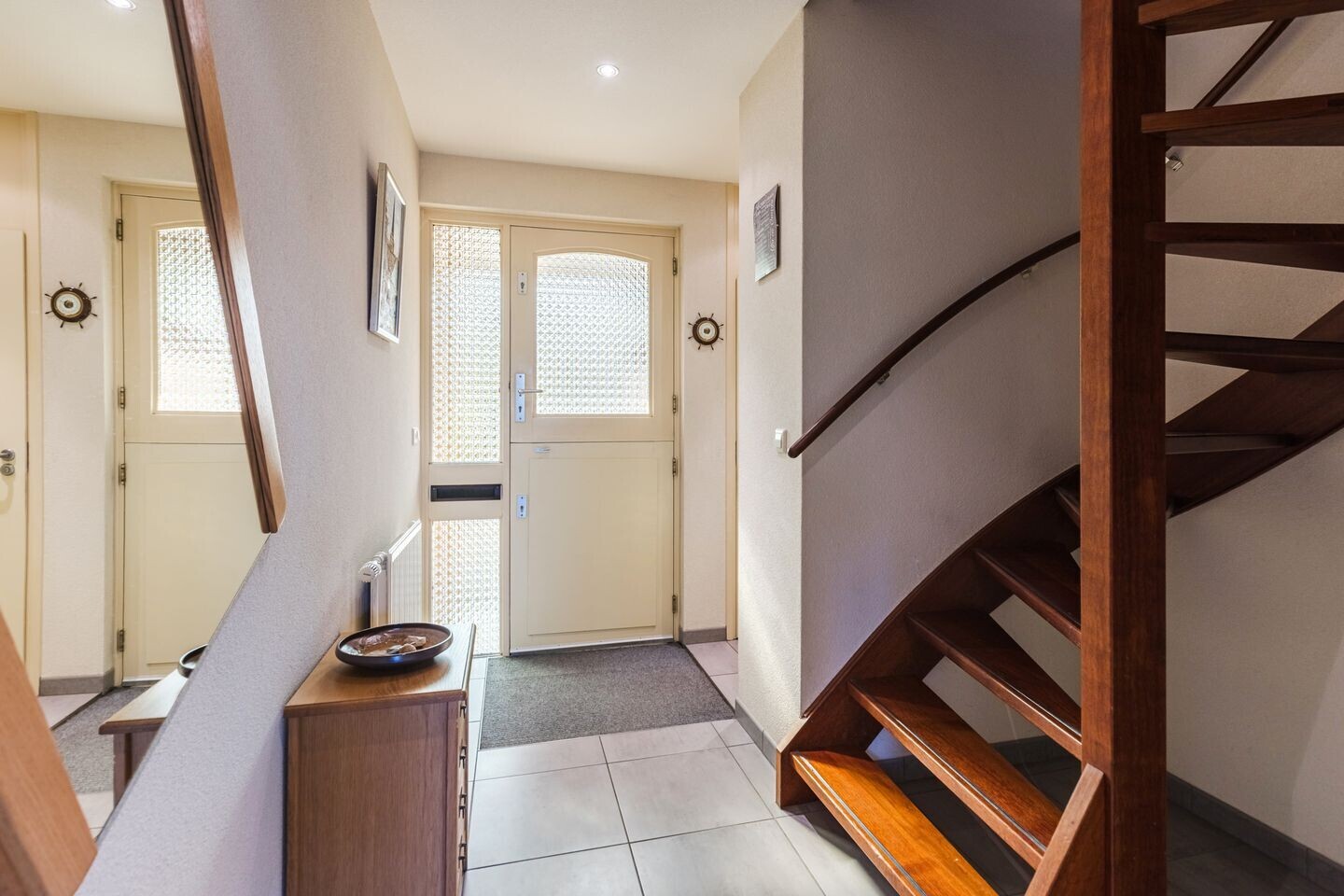 Hoekwoning te koop: Zwanebloem 11, Bodegraven