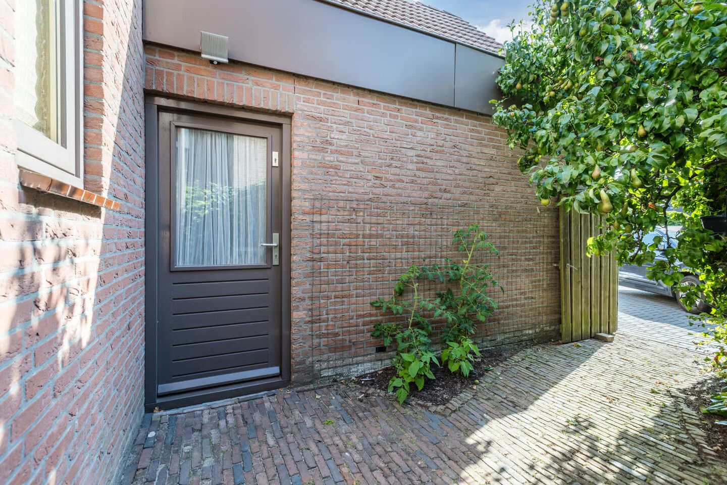 Hoekwoning te koop: Zwanebloem 11, Bodegraven