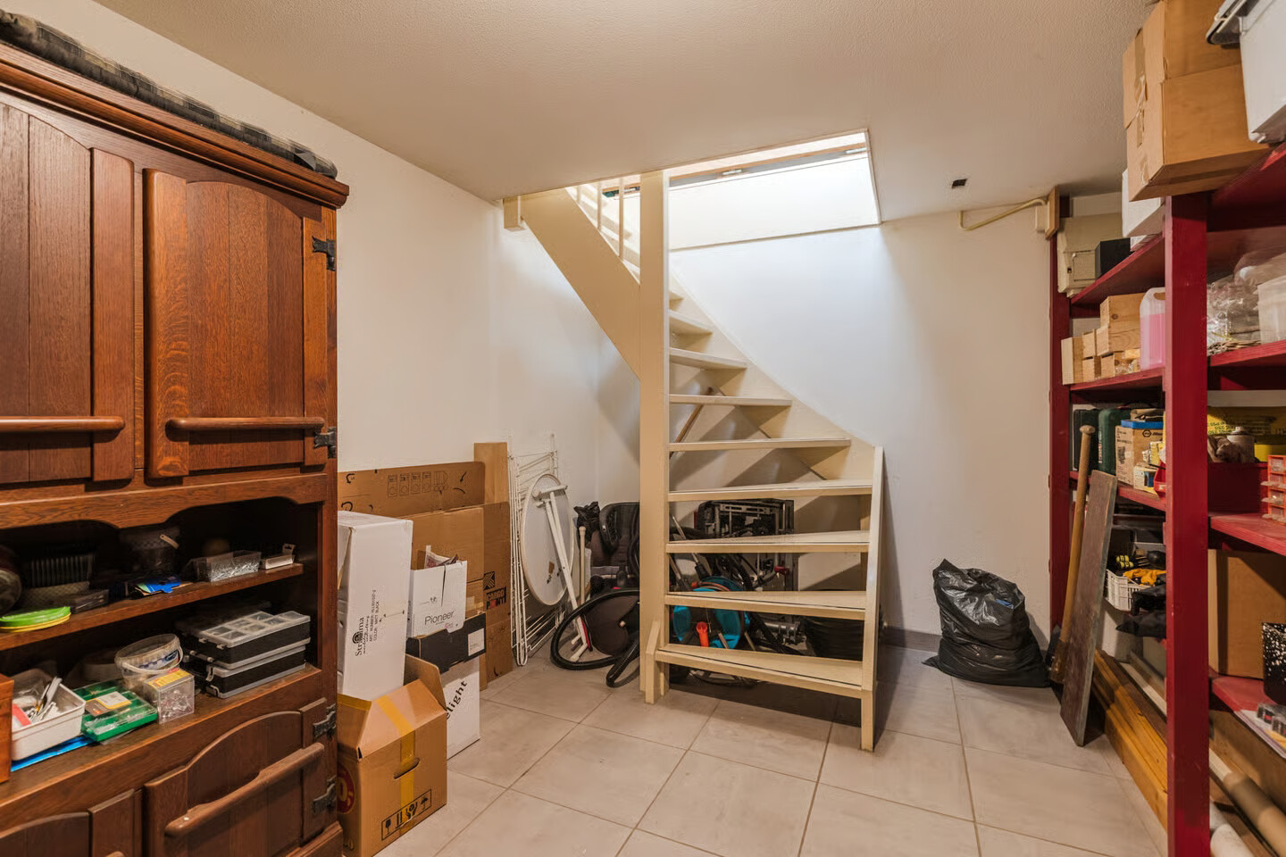 Hoekwoning te koop: Zwanebloem 11, Bodegraven