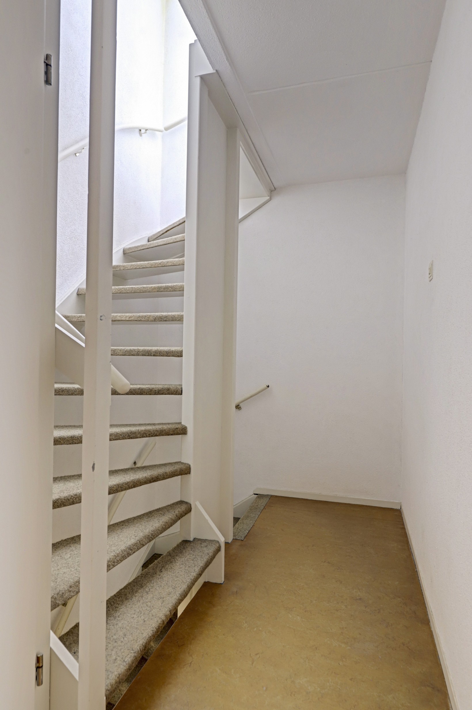 Hoekwoning te koop: Vogelmuur 1, Bodegraven