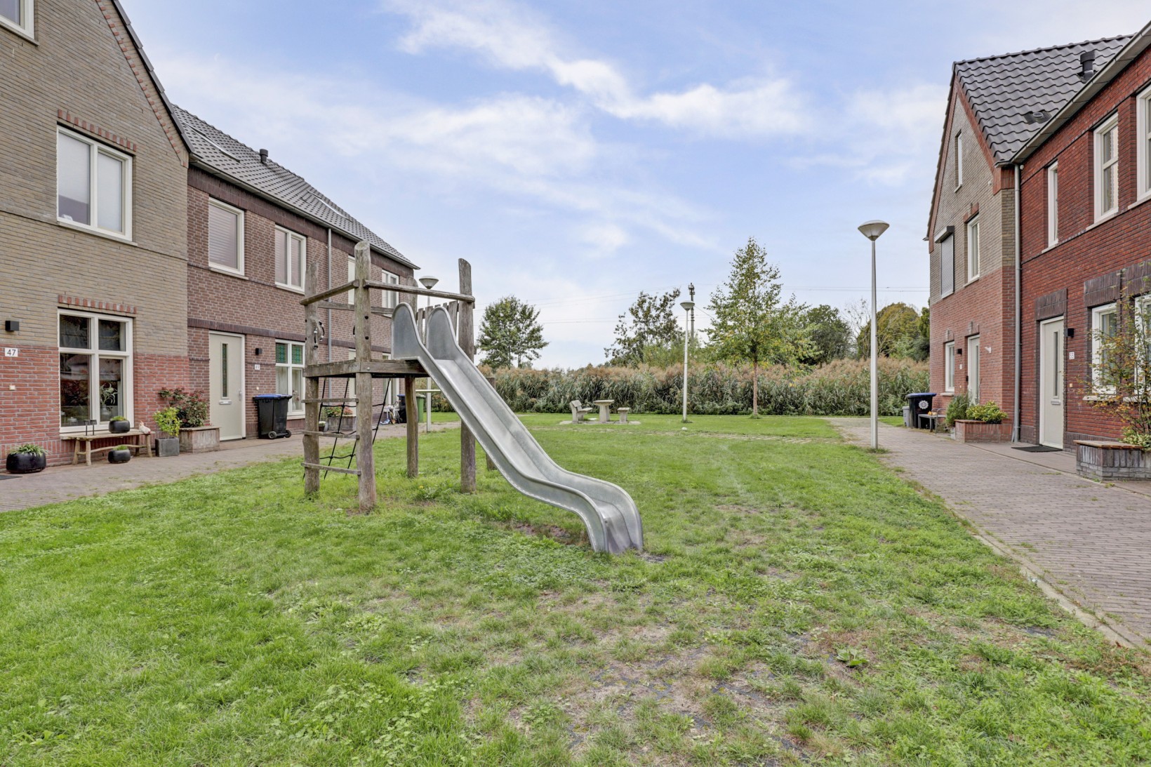 Tussenwoning te koop: Baas en Domburgstraat 61, Bodegraven