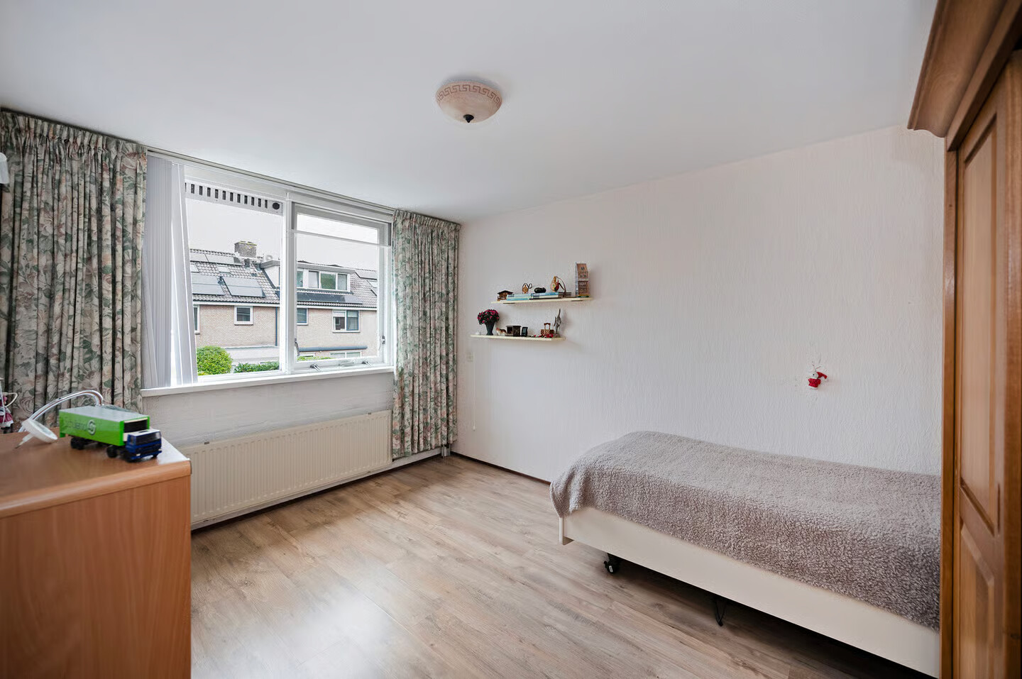 Tussenwoning te koop: Wielewaal 11, Bodegraven
