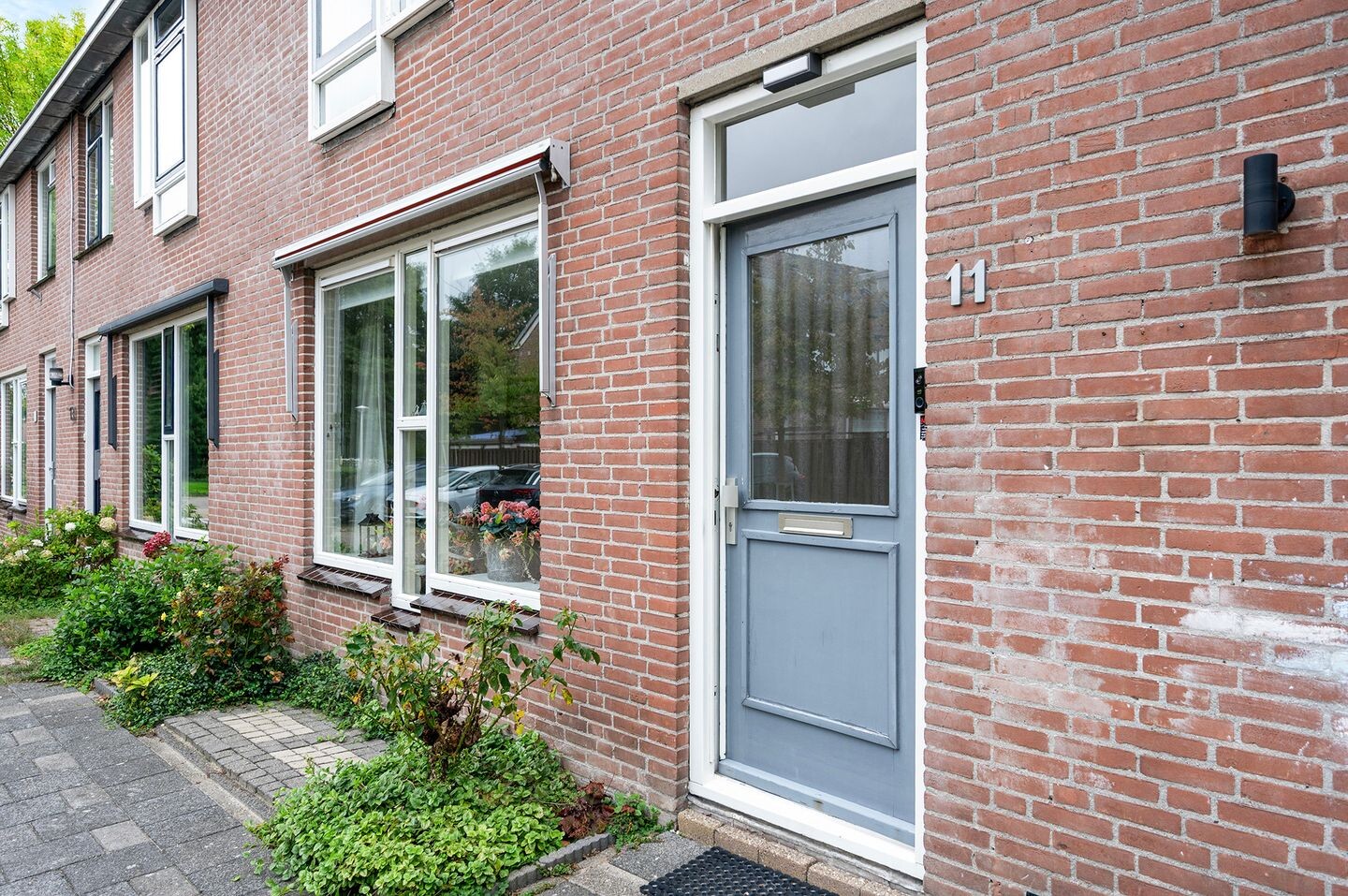 Tussenwoning te koop: Wielewaal 11, Bodegraven