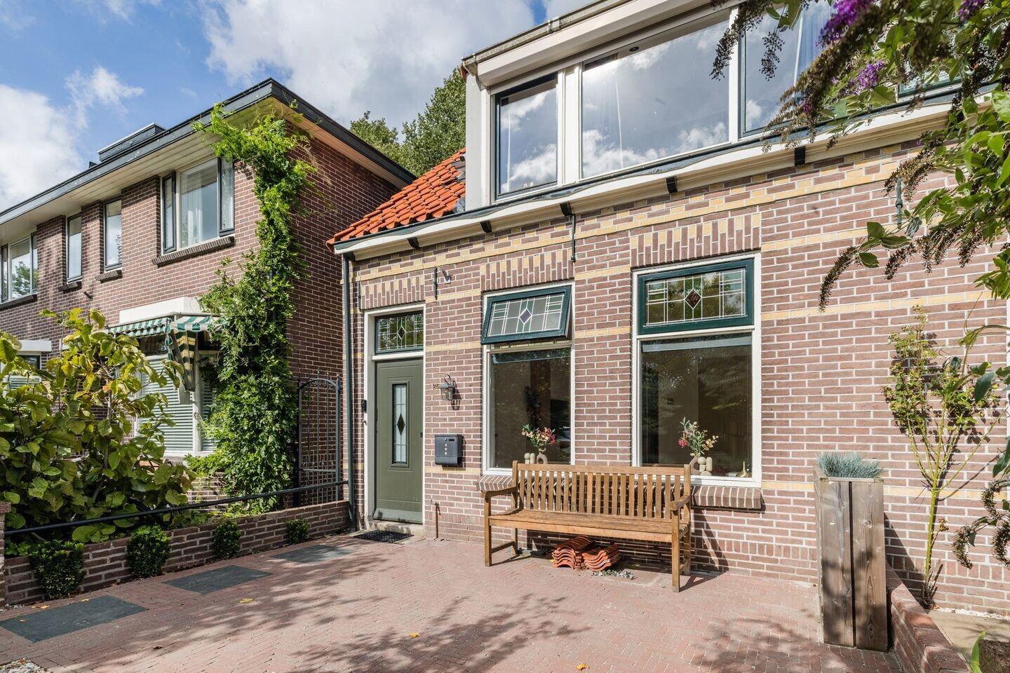 Twee-onder-één-kap te koop: Zuidzijde 25, Bodegraven