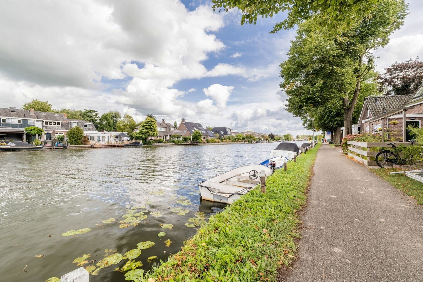 Twee-onder-één-kap te koop: Zuidzijde 25, Bodegraven