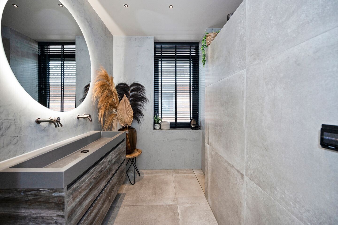Tussenwoning te koop: Eendrachtsweg 13, Bodegraven