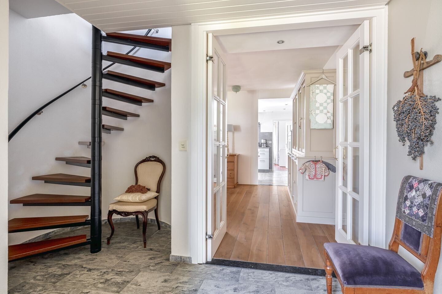 Tussenwoning te koop: Bodelolaan 25, Bodegraven