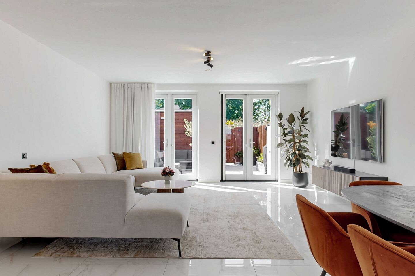 Tussenwoning te koop: Penningkruid 111, Bodegraven