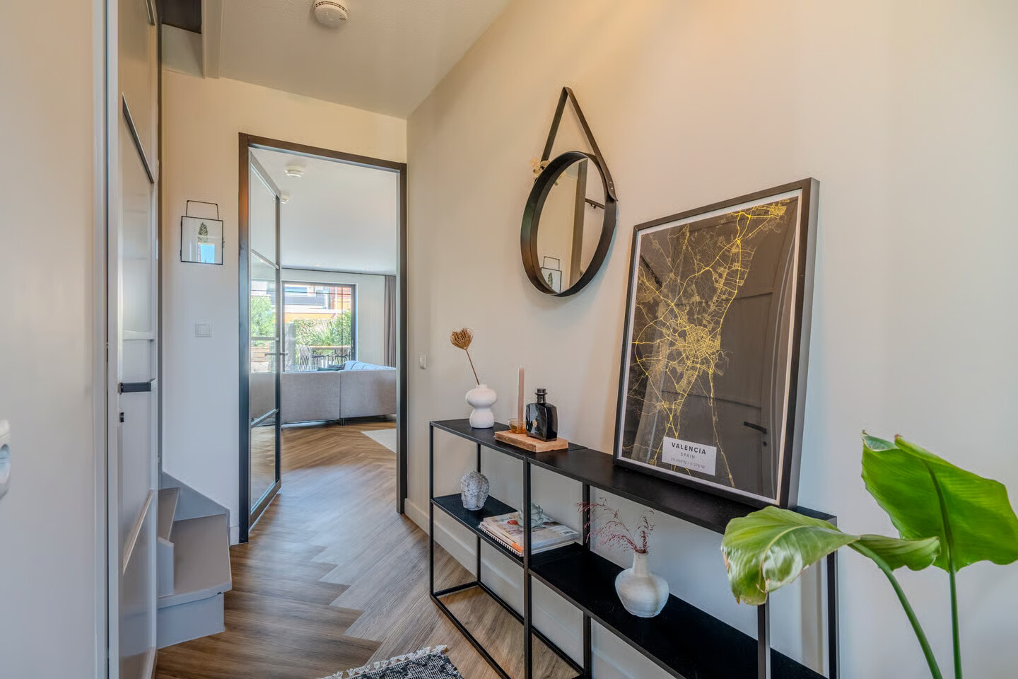 Tussenwoning te koop: Zilverschoon 42, Bodegraven
