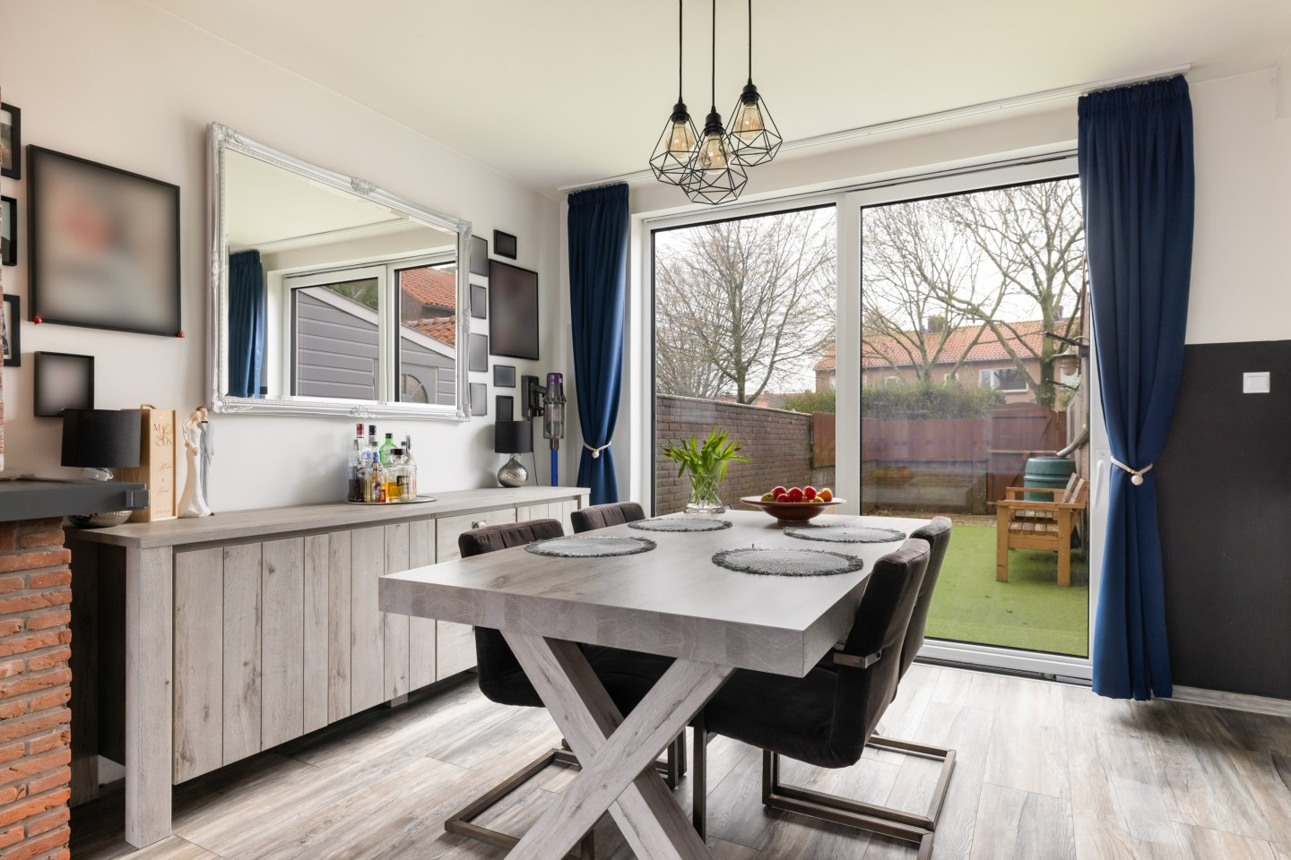 Tussenwoning te koop: Johan Willem Frisostraat 9, Nieuwerbrug Aan Den Rijn