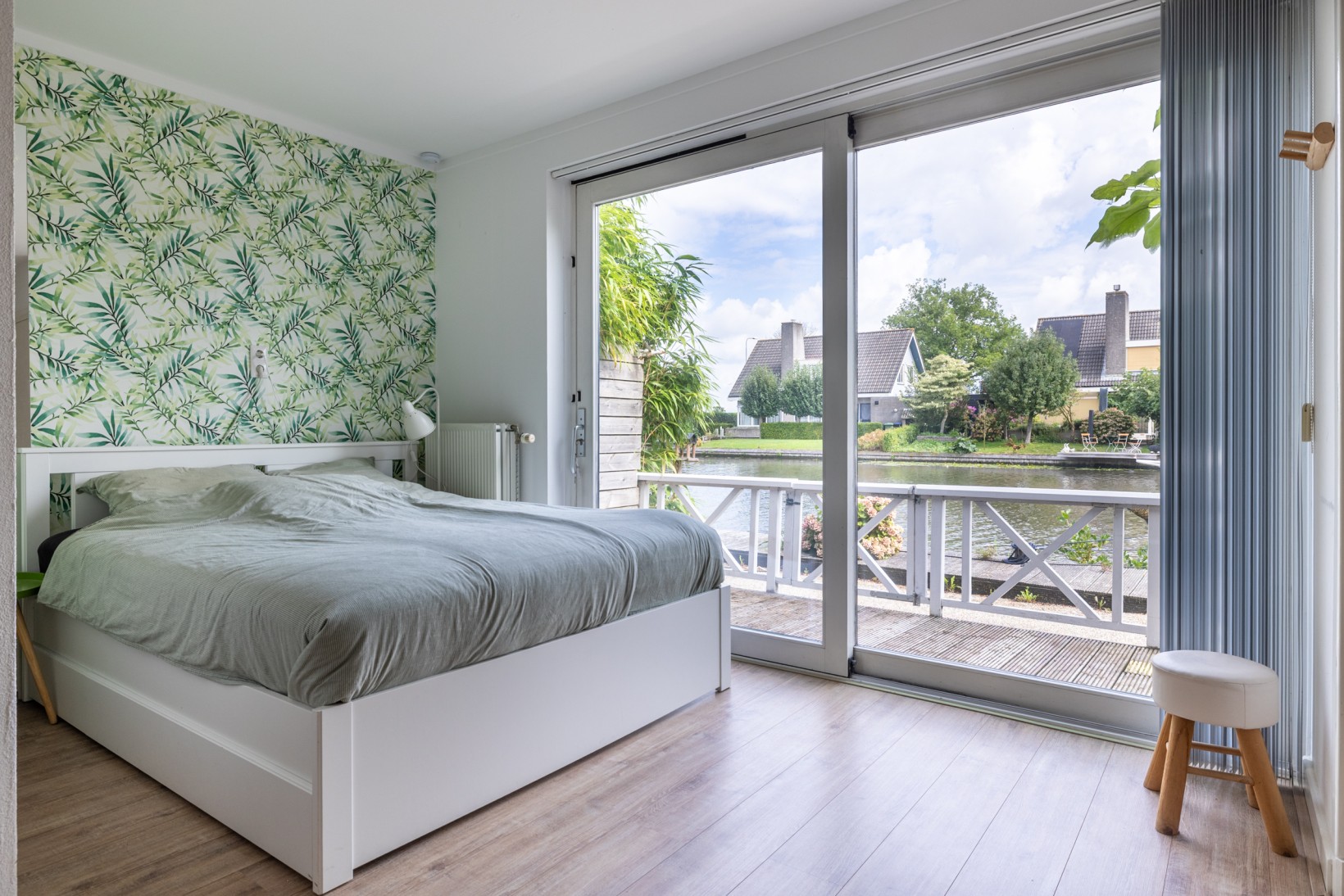 Twee-onder-één-kap te koop: Weijpoort 59, Nieuwerbrug Aan Den Rijn