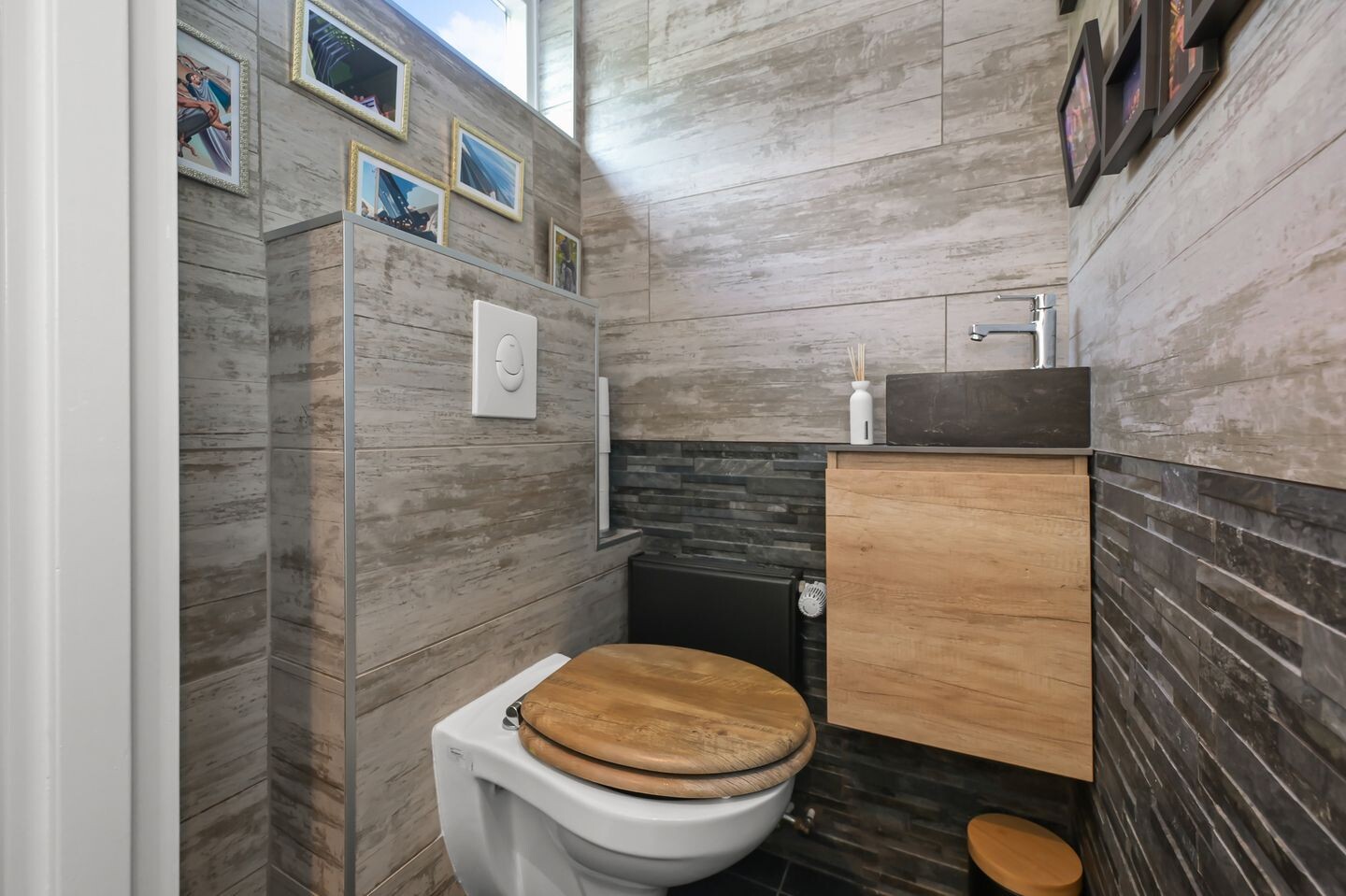 Hoekwoning te koop: Bernhardlaan 18, Nieuwkoop