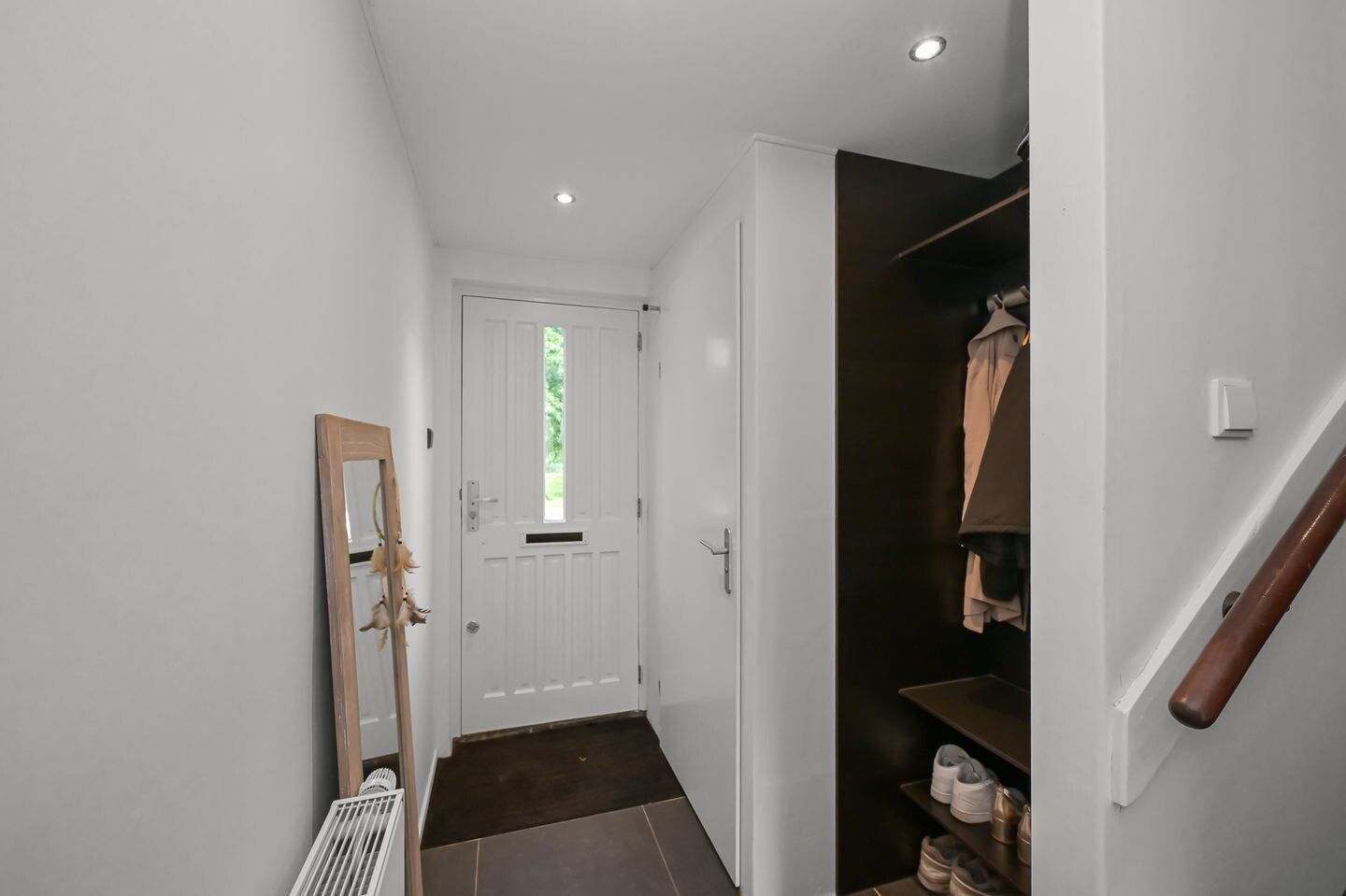 Hoekwoning te koop: Bernhardlaan 18, Nieuwkoop