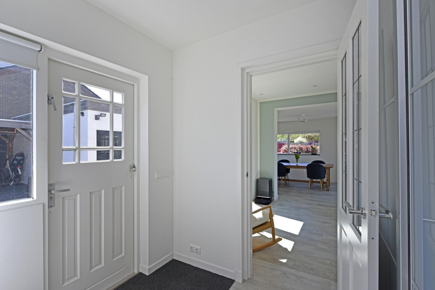 Tussenwoning te koop: Irenelaan 2, Nieuwkoop