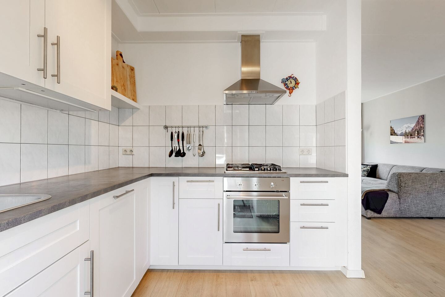 Tussenwoning te koop: Julianalaan 5, Nieuwkoop