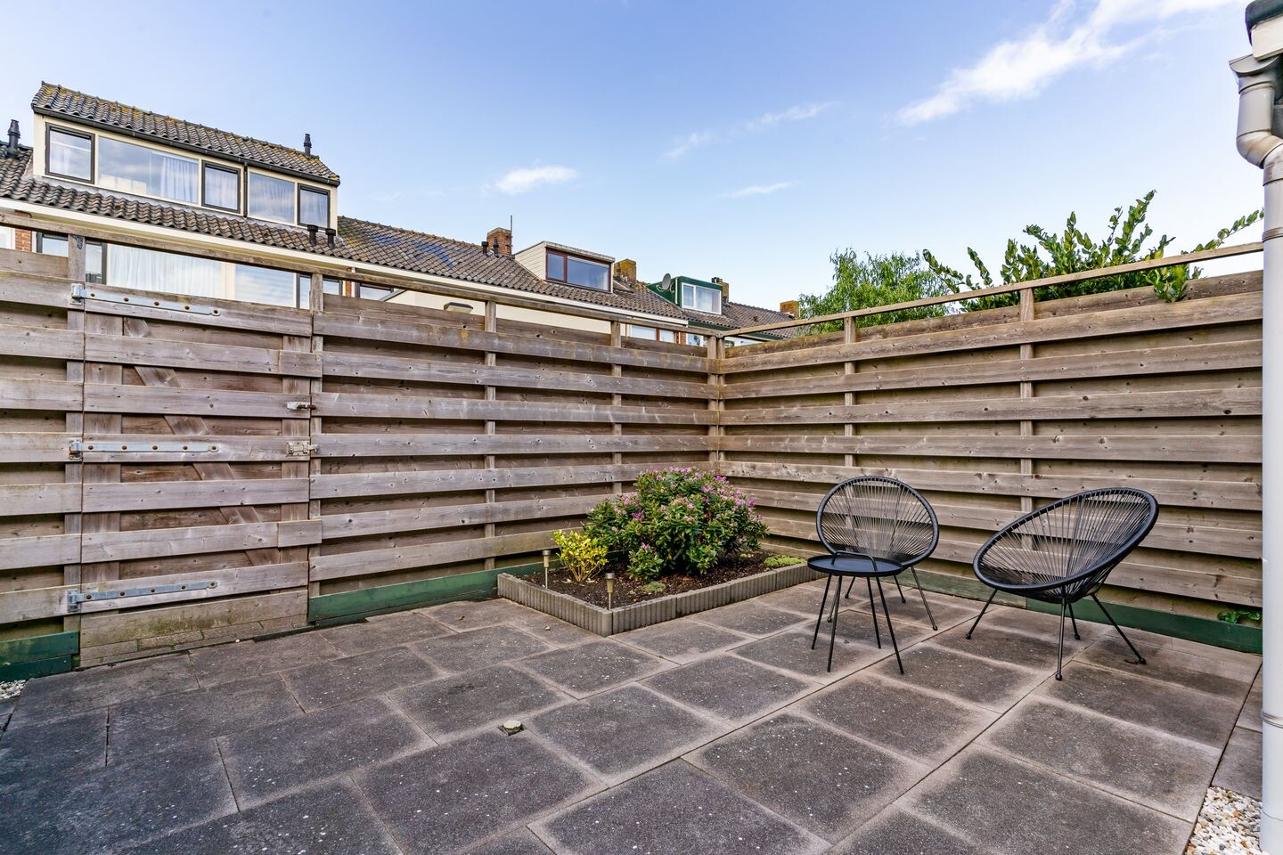 Tussenwoning te koop: Julianalaan 5, Nieuwkoop