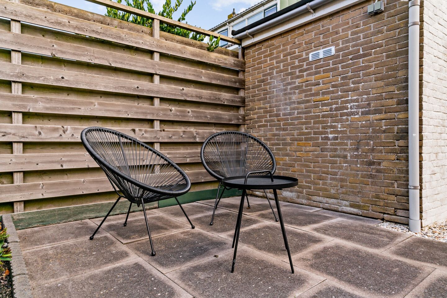 Tussenwoning te koop: Julianalaan 5, Nieuwkoop