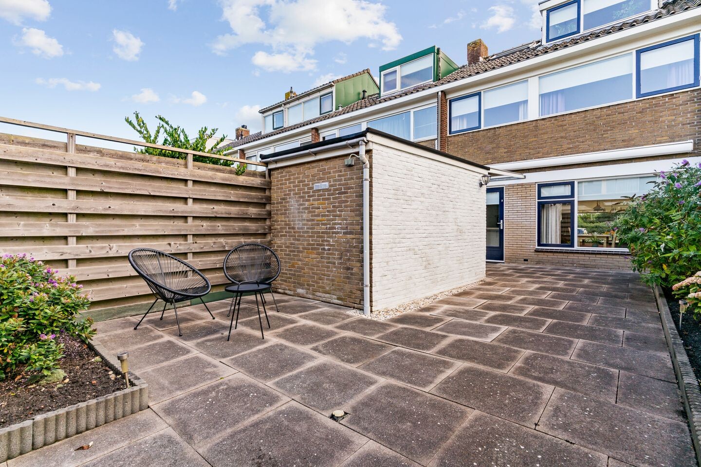 Tussenwoning te koop: Julianalaan 5, Nieuwkoop