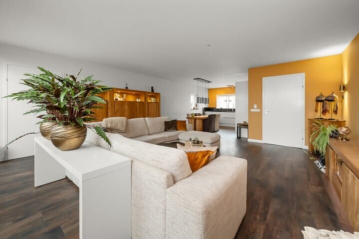 Tussenwoning te koop: Elzenstraat 50, Nieuwkoop