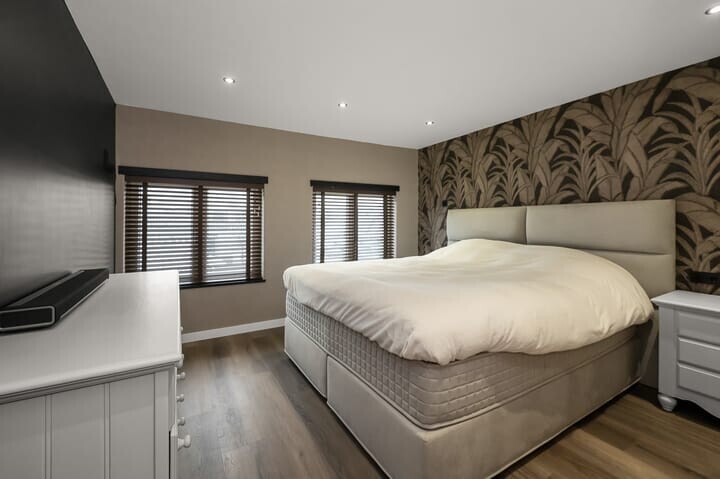 Tussenwoning te koop: Elzenstraat 50, Nieuwkoop