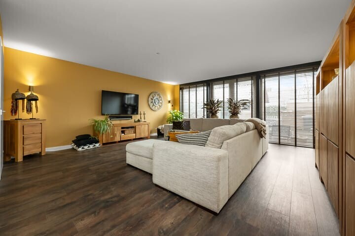 Tussenwoning te koop: Elzenstraat 50, Nieuwkoop