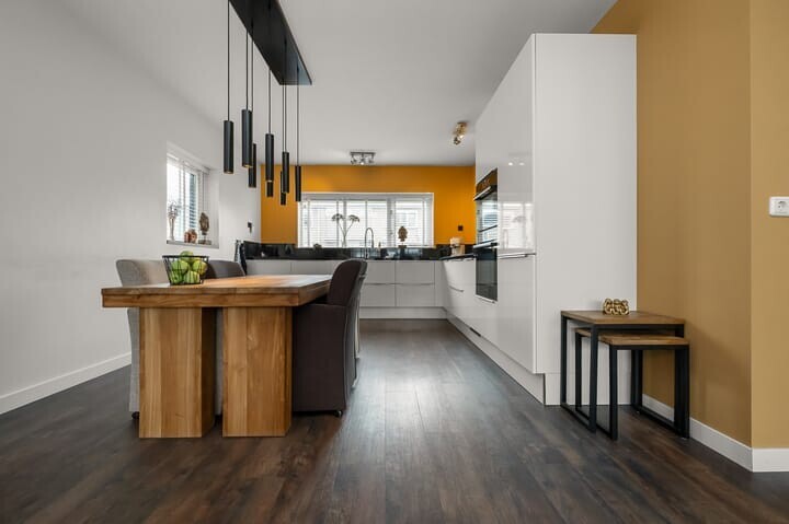 Tussenwoning te koop: Elzenstraat 50, Nieuwkoop