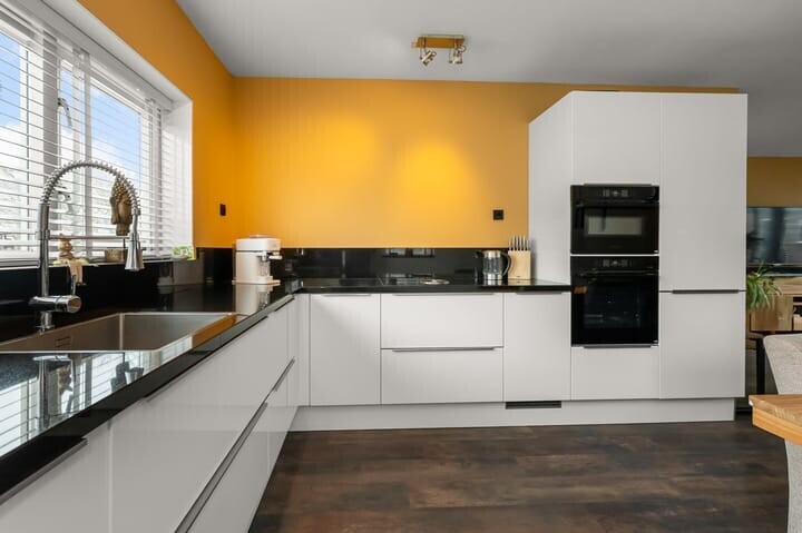Tussenwoning te koop: Elzenstraat 50, Nieuwkoop