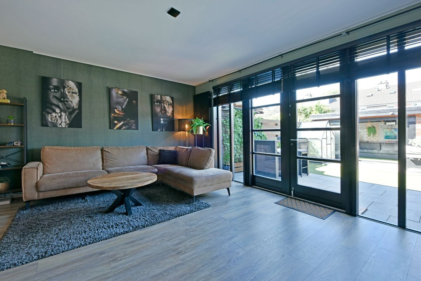 Tussenwoning te koop: Het Lange Stuk 27, Nieuwkoop