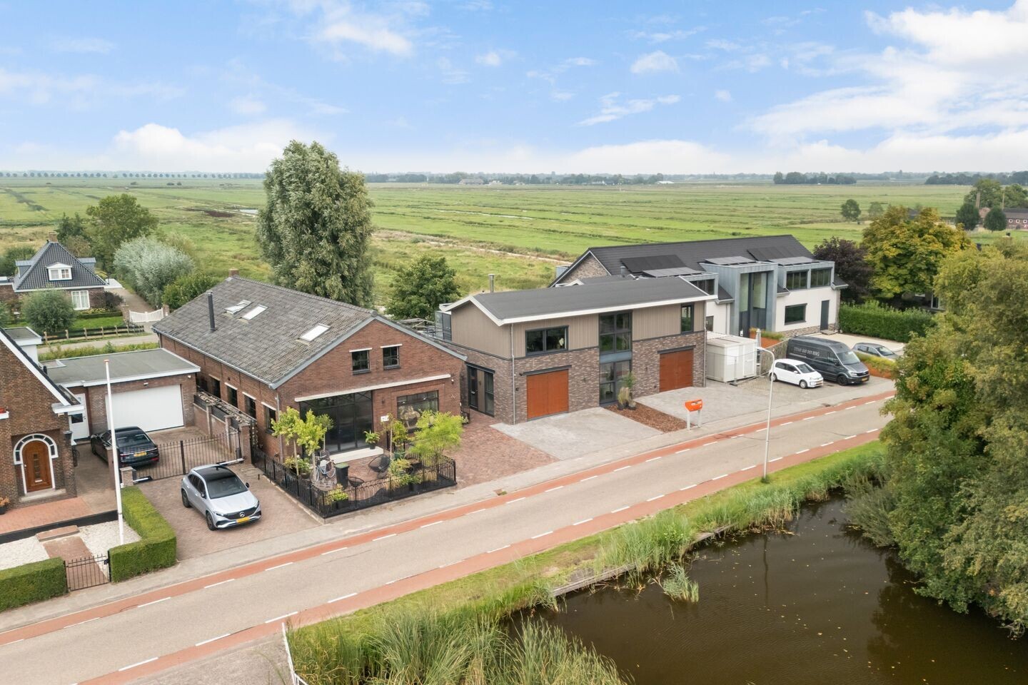 Vrijstaande woning te koop: Simon van Capelweg 7B, Noorden