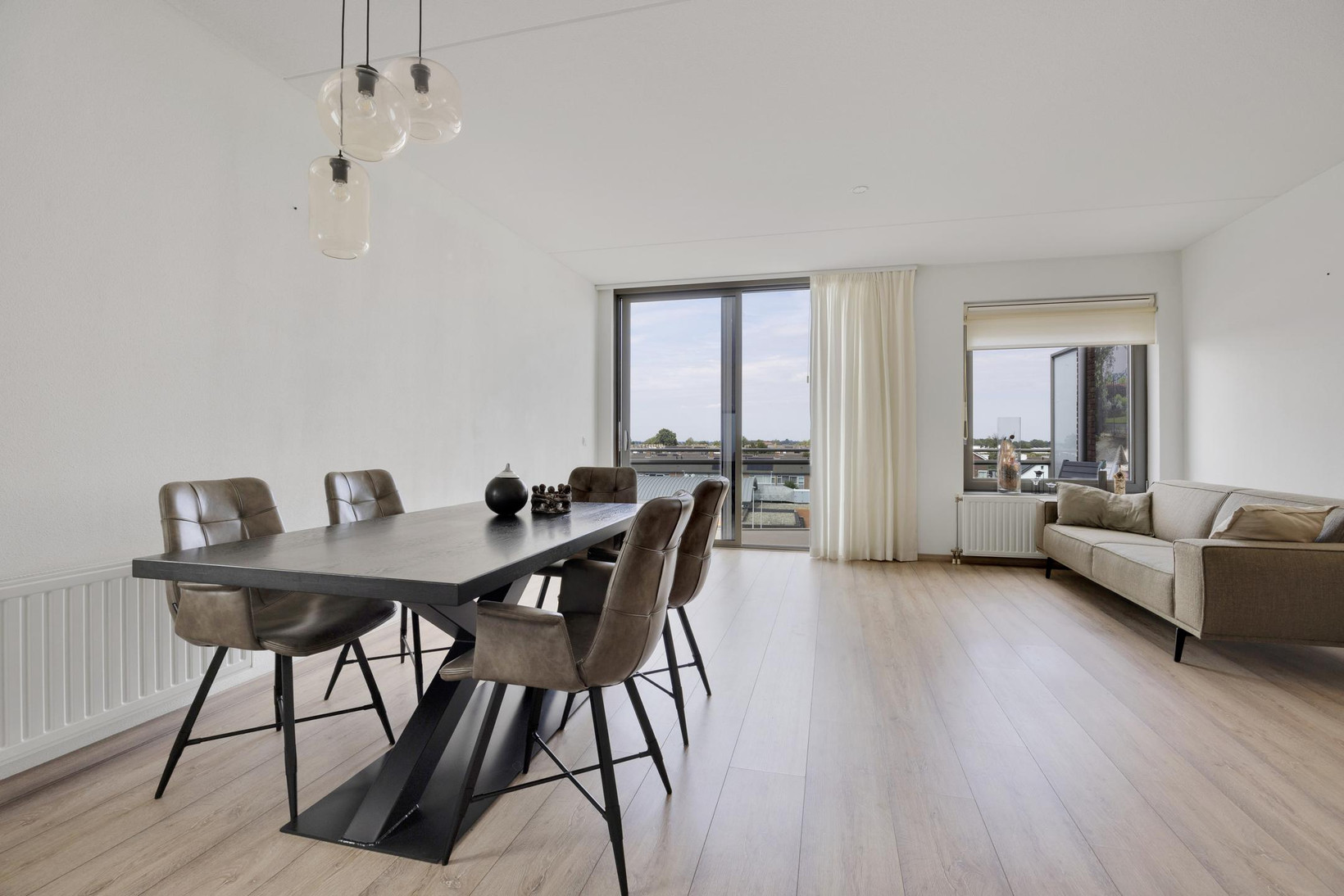 Appartement te koop: Simon van Capelweg 205, Noorden