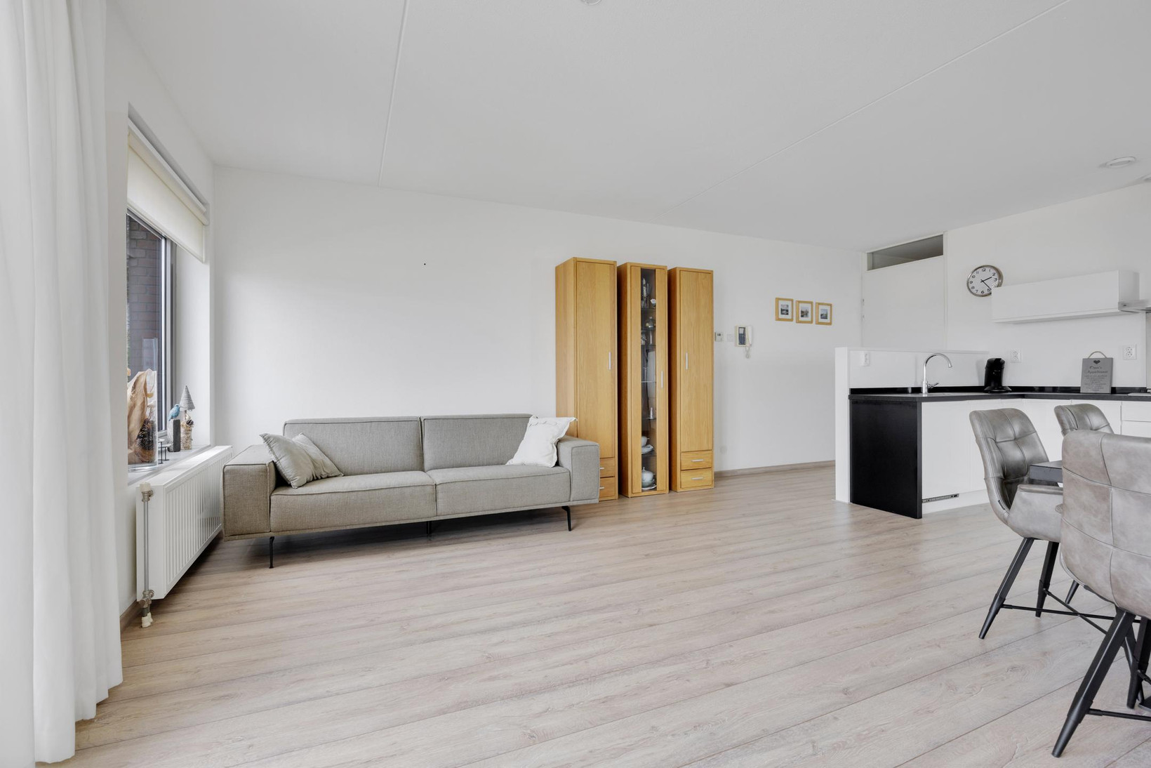Appartement te koop: Simon van Capelweg 205, Noorden