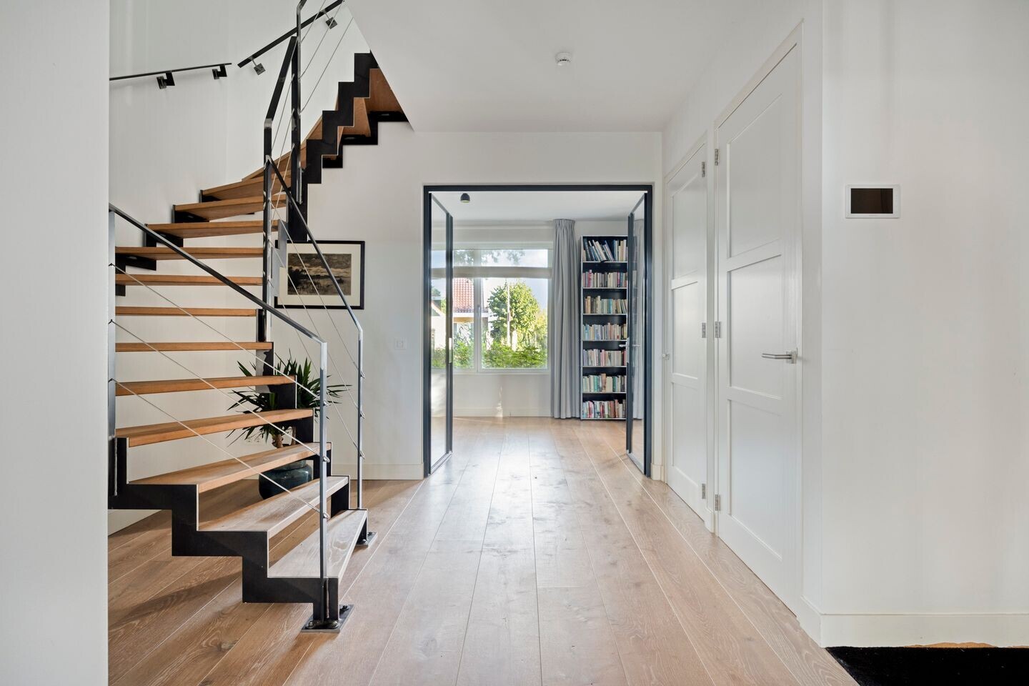 Vrijstaande woning te koop: Simon van Capelweg 36, Noorden