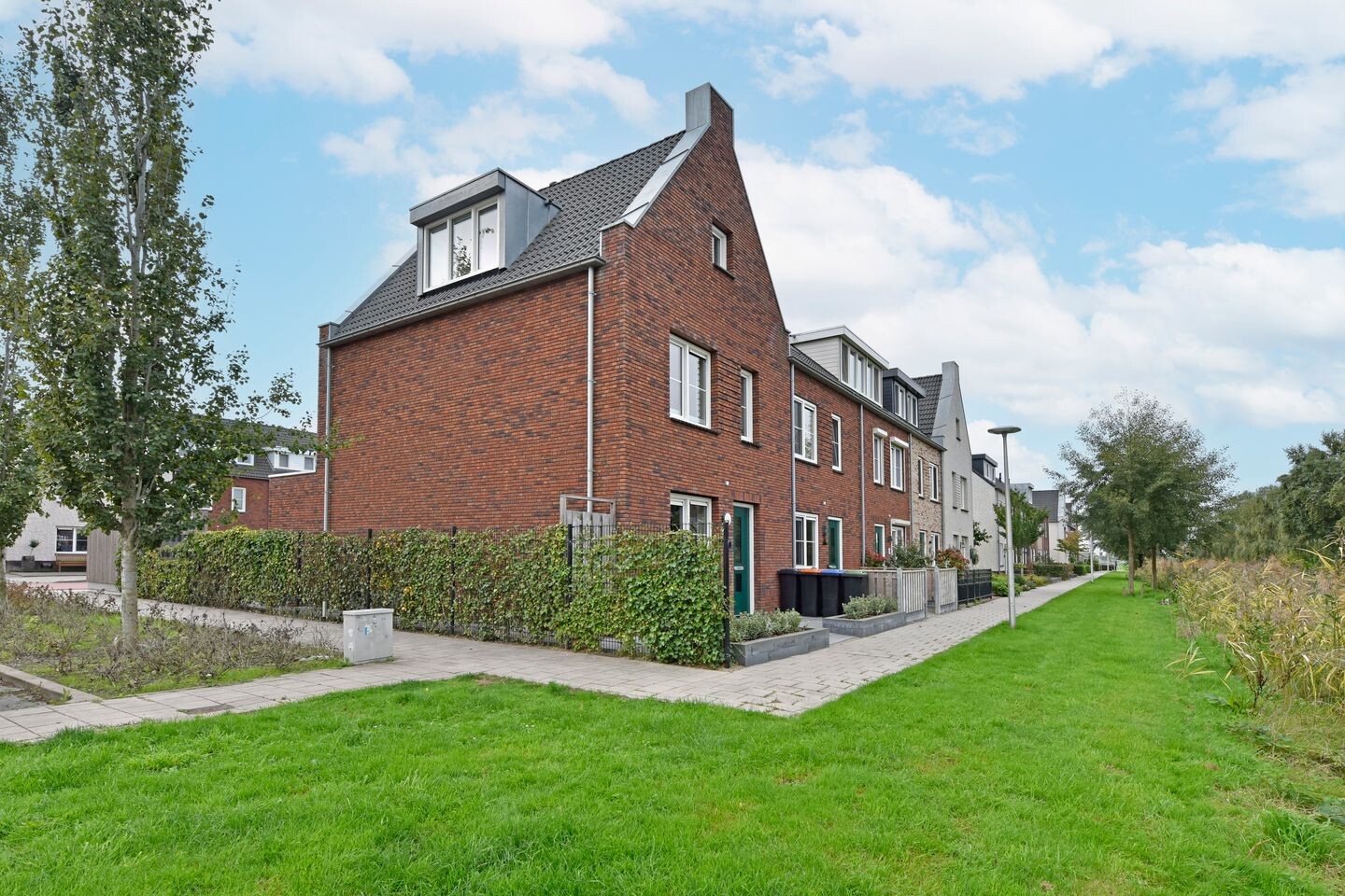 Hoekwoning te koop: Hofstraat 16, Zevenhoven