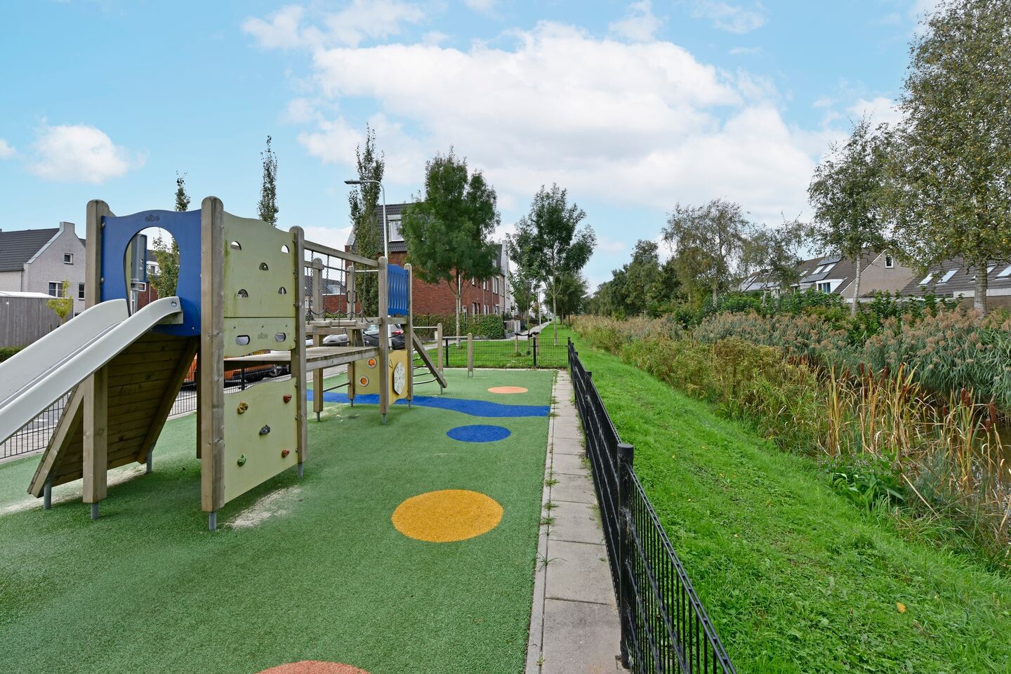 Hoekwoning te koop: Hofstraat 16, Zevenhoven