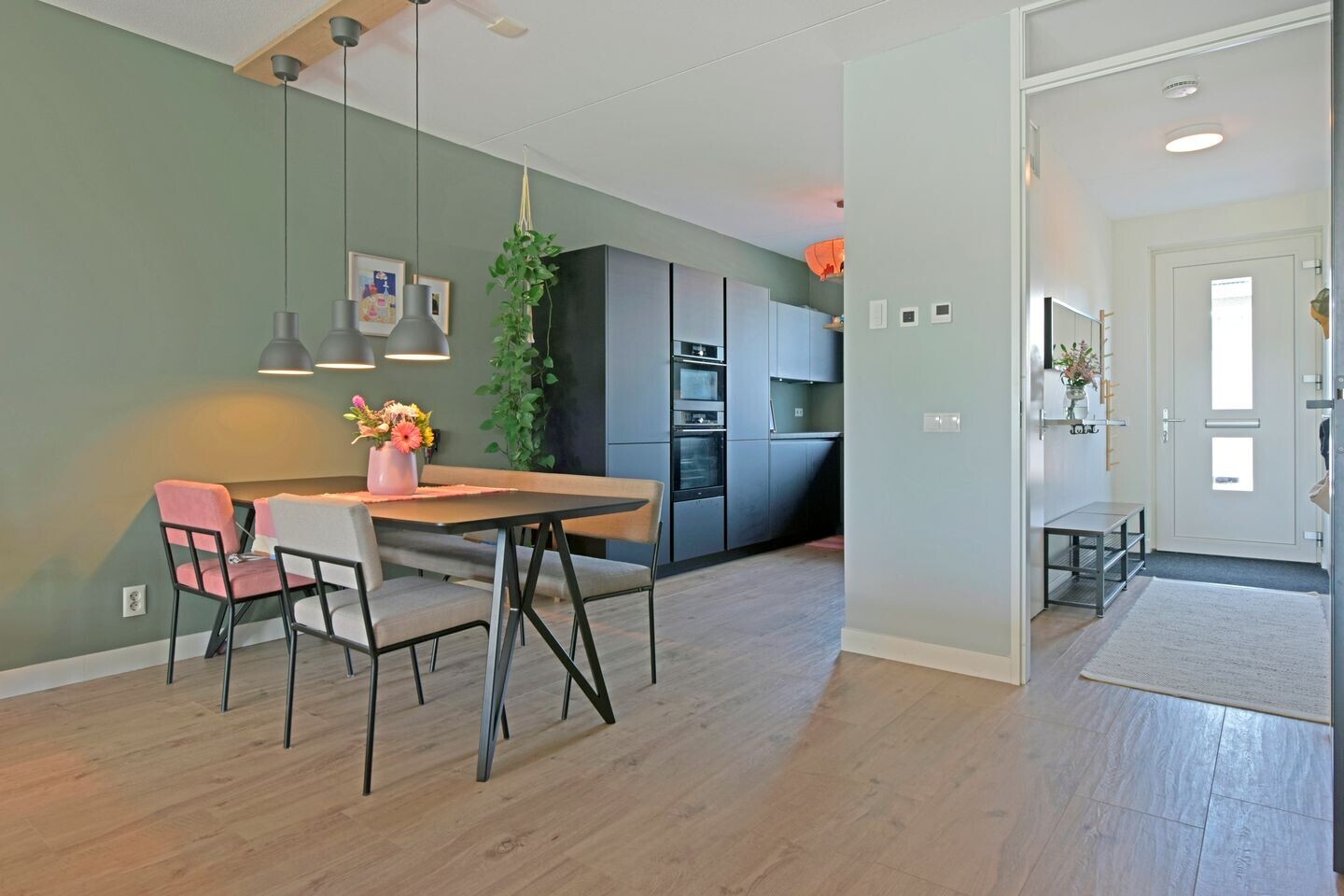 Tussenwoning te koop: Hofstraat 37, Zevenhoven