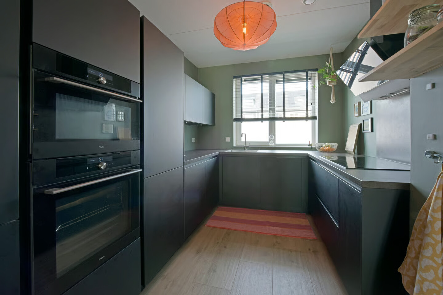 Tussenwoning te koop: Hofstraat 37, Zevenhoven