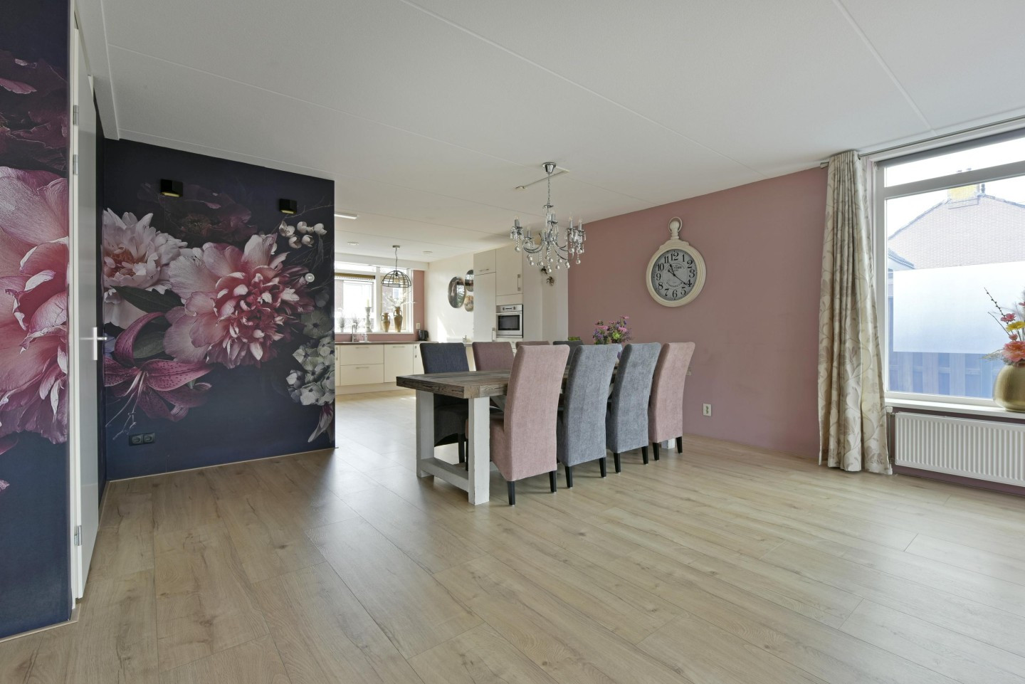 Twee-onder-één-kap te koop: Hertog Albrechtstraat 84, Zevenhoven