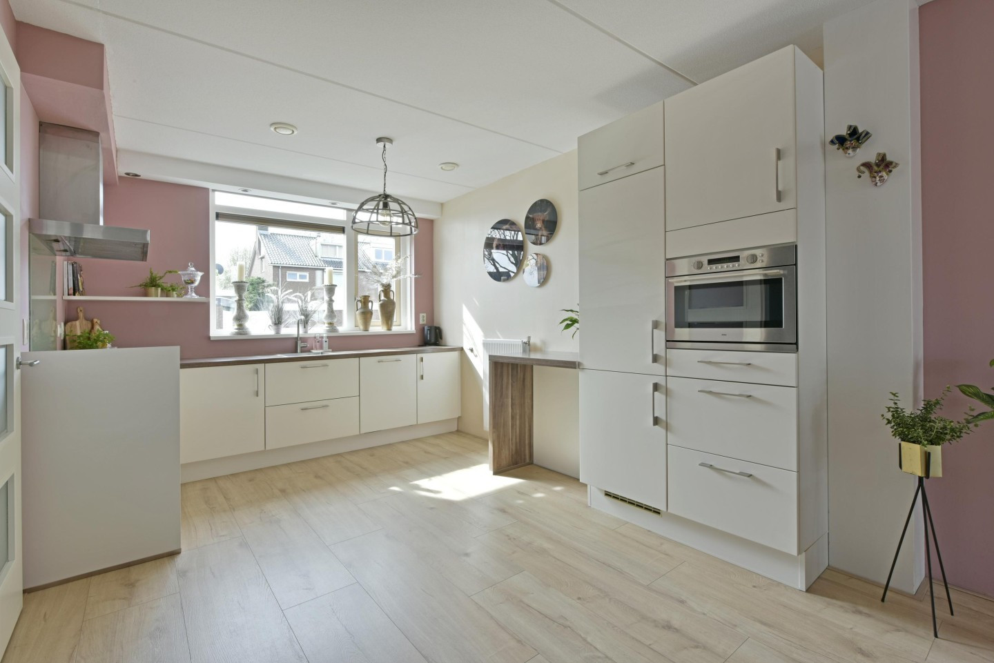 Twee-onder-één-kap te koop: Hertog Albrechtstraat 84, Zevenhoven