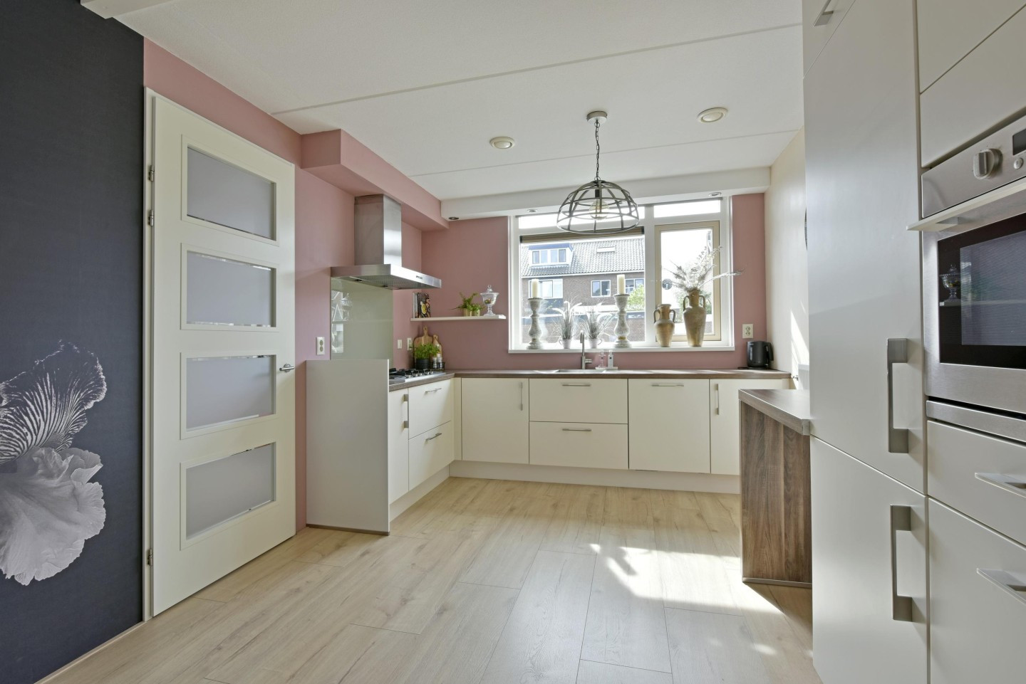 Twee-onder-één-kap te koop: Hertog Albrechtstraat 84, Zevenhoven