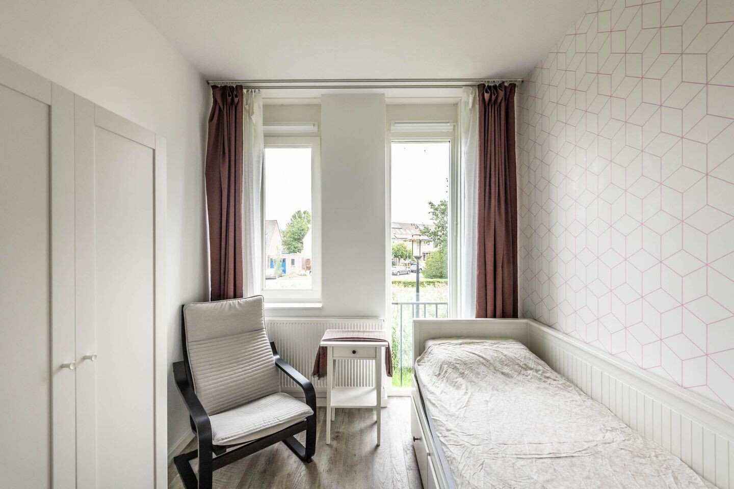 Tussenwoning te koop: Veldesdoorn 9, Nieuwveen