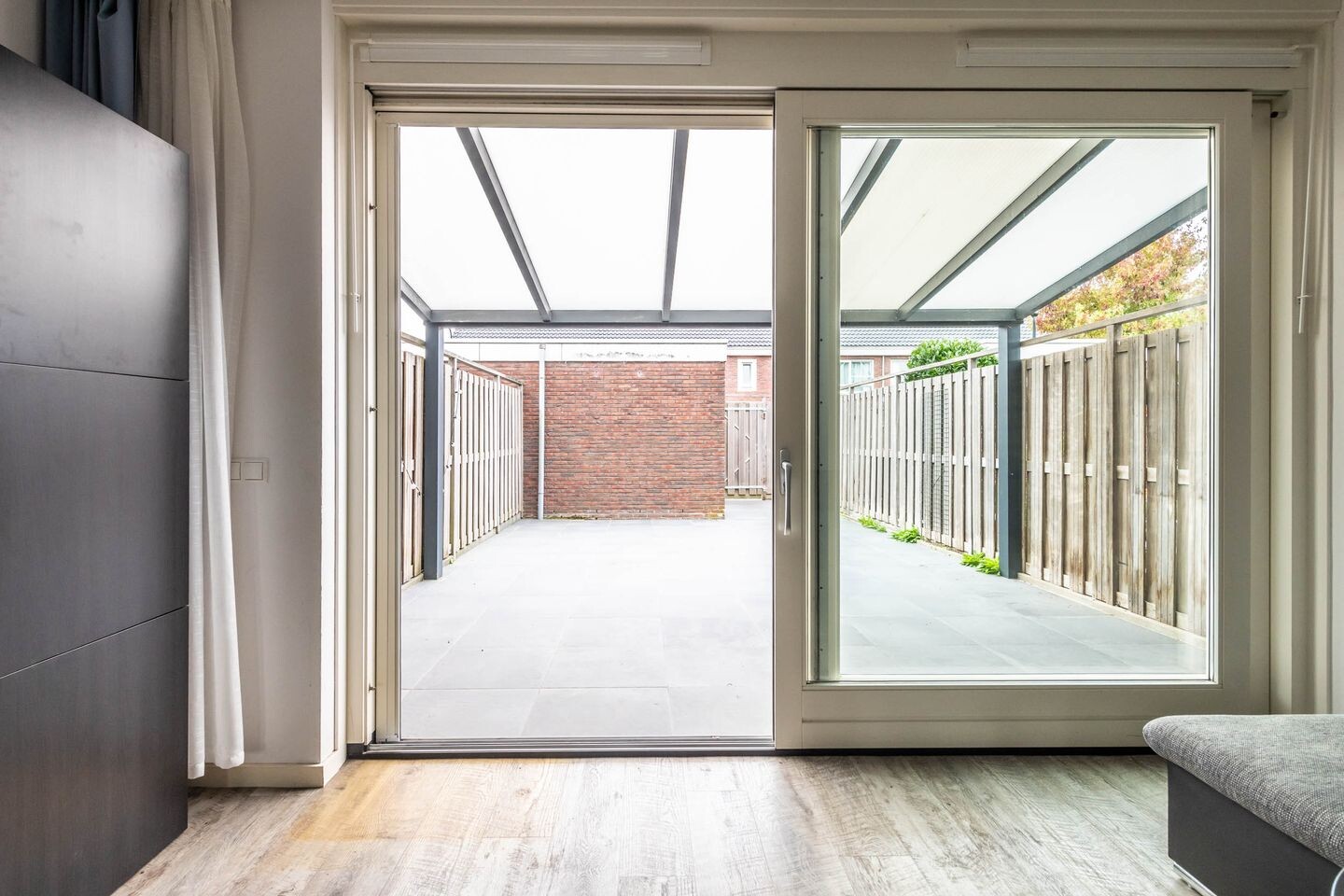 Tussenwoning te koop: Veldesdoorn 9, Nieuwveen