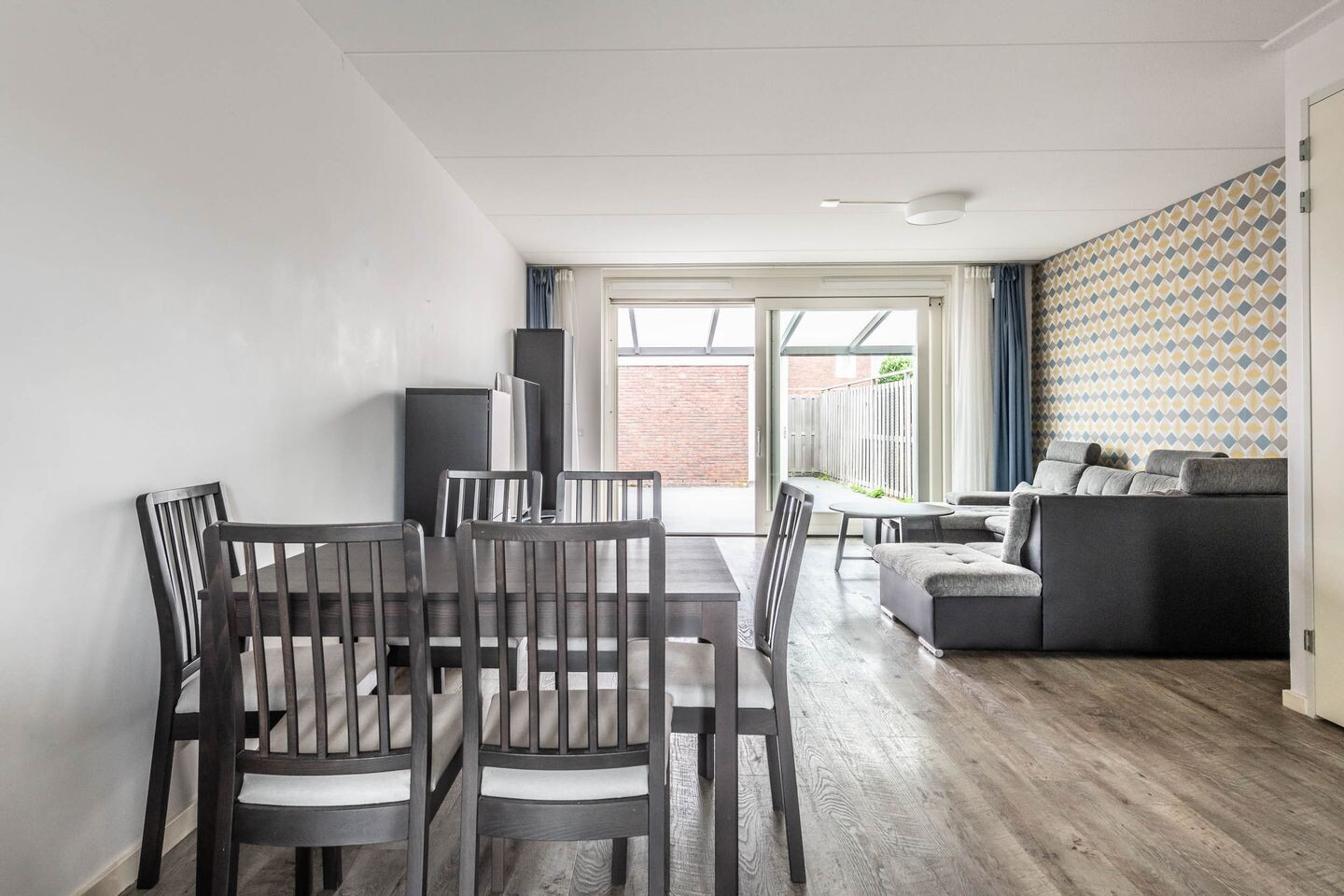 Tussenwoning te koop: Veldesdoorn 9, Nieuwveen
