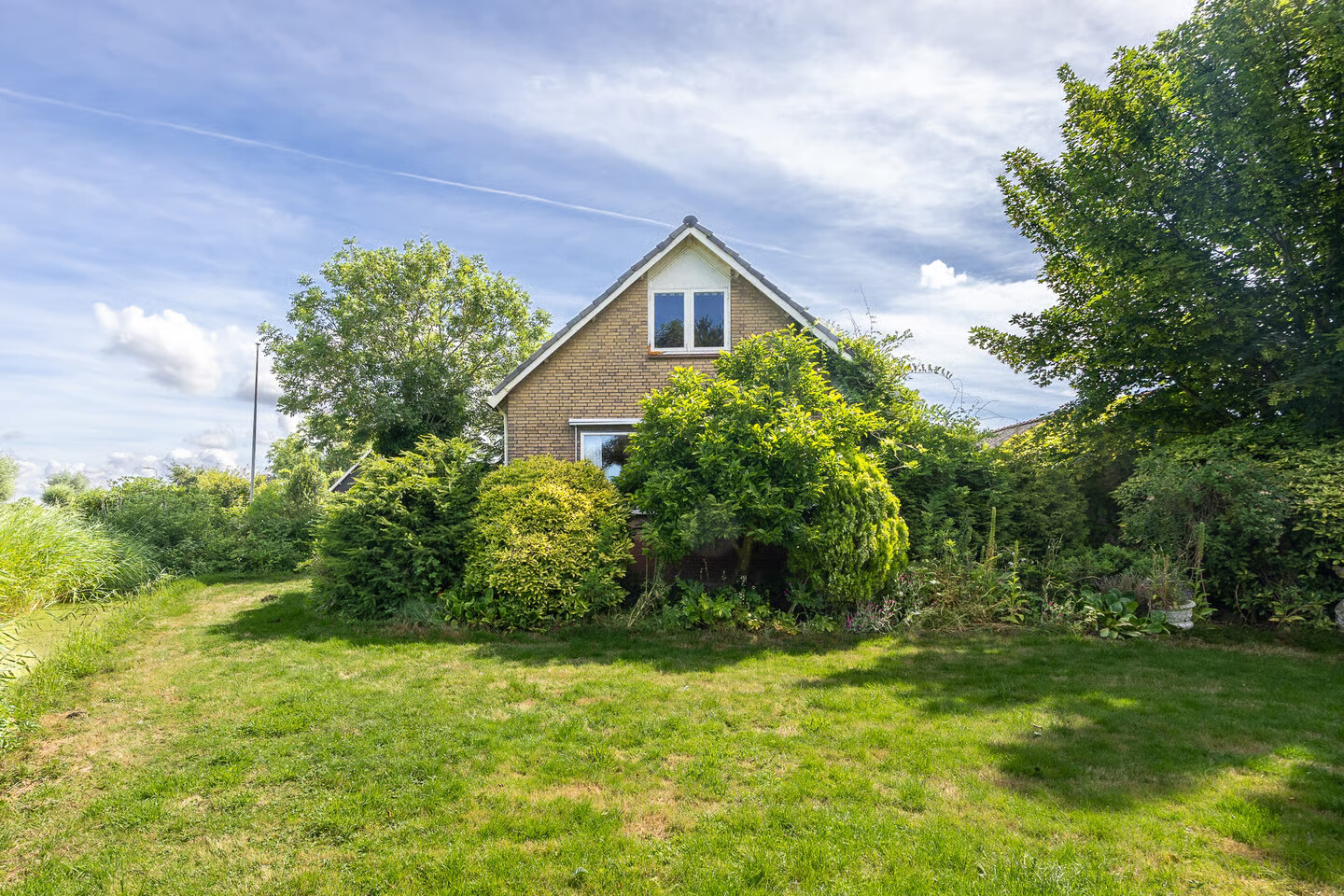 Vrijstaande woning te koop: Nieuwveens Jaagpad 83, Nieuwveen