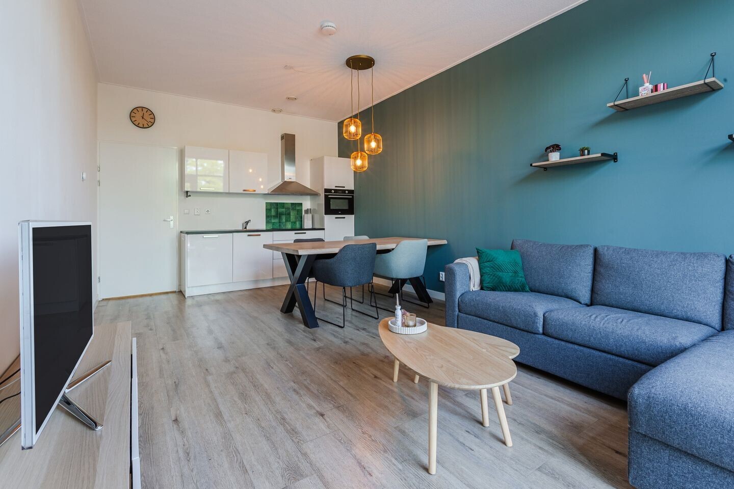 Appartement te koop: Teylersplein 2A3, Nieuwveen