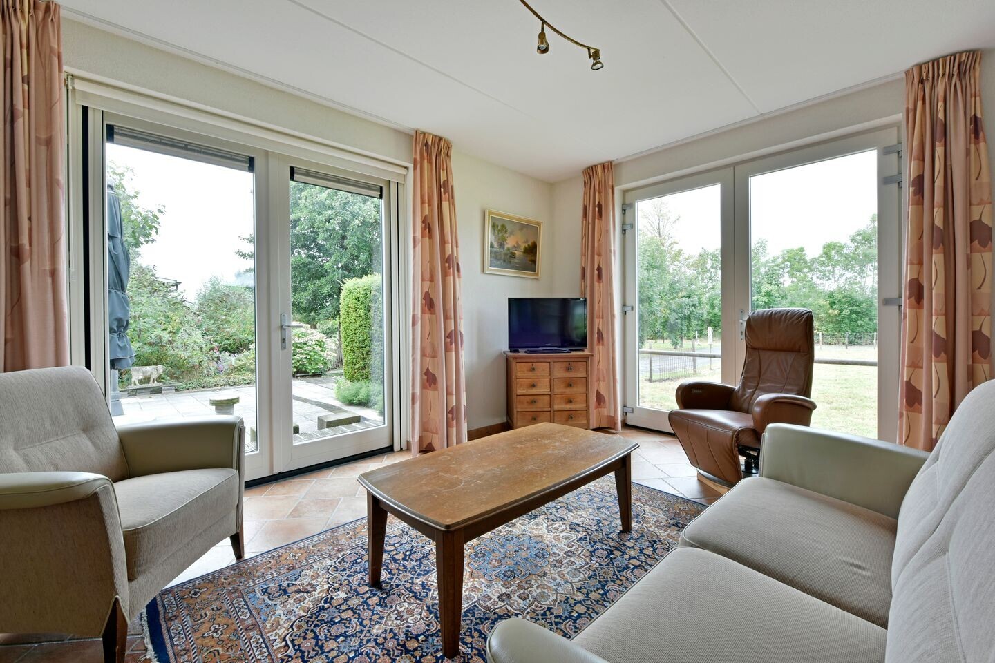 Appartement te koop: Noordeinde 14, Aarlanderveen