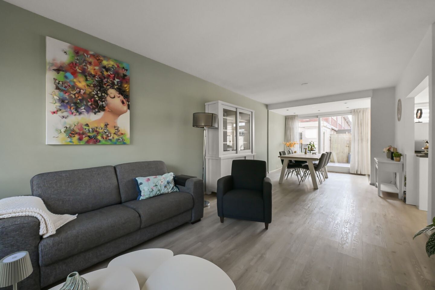 Tussenwoning te koop: Kerklaan 42, Leimuiden
