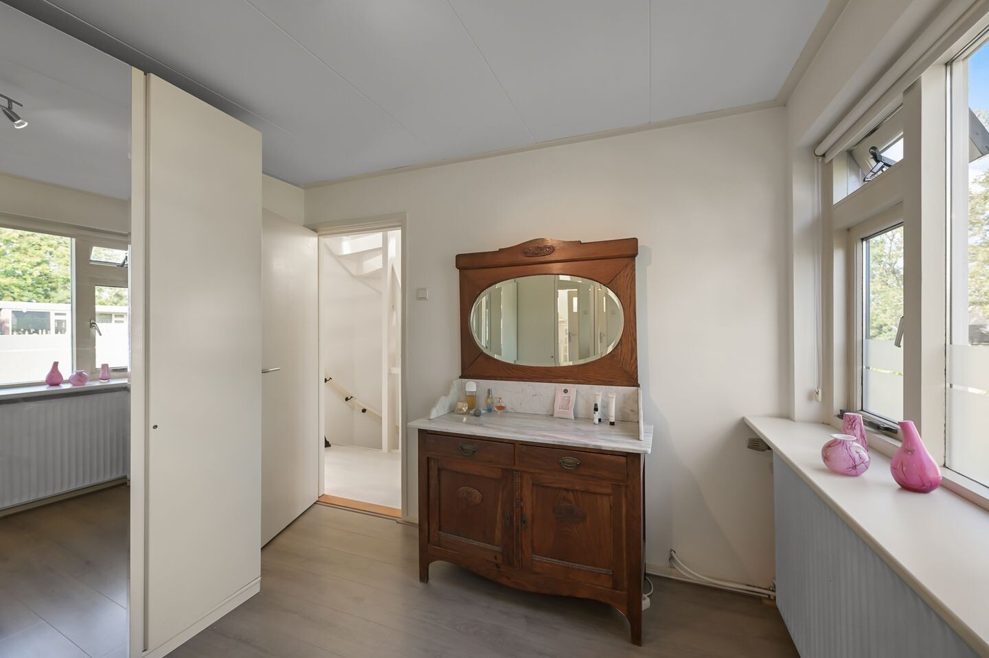 Tussenwoning te koop: Kerklaan 42, Leimuiden