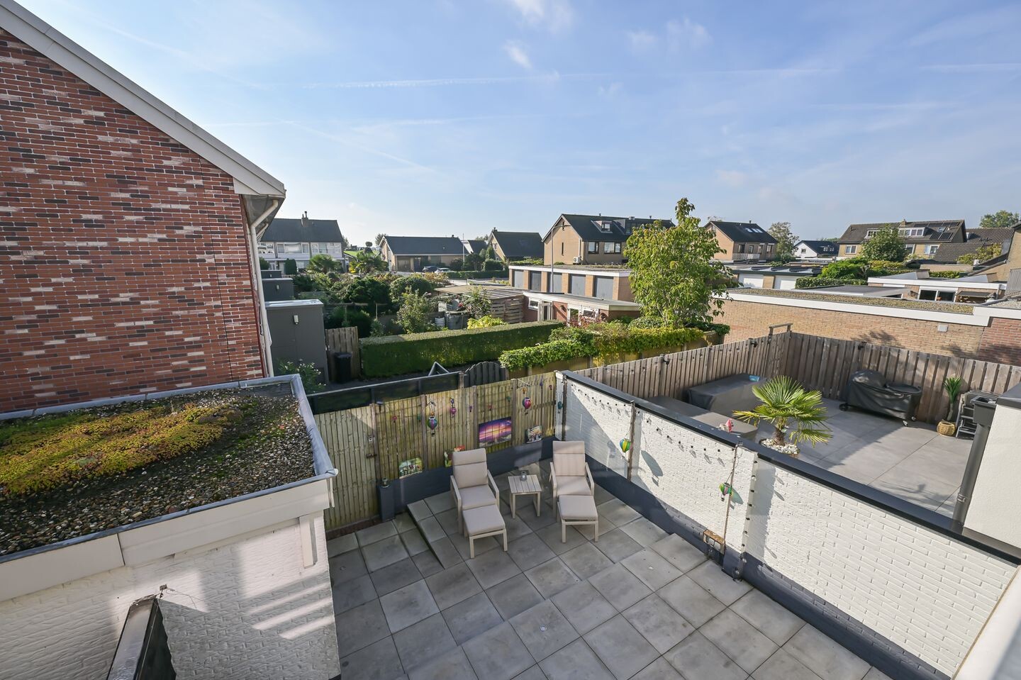 Tussenwoning te koop: Kerklaan 42, Leimuiden