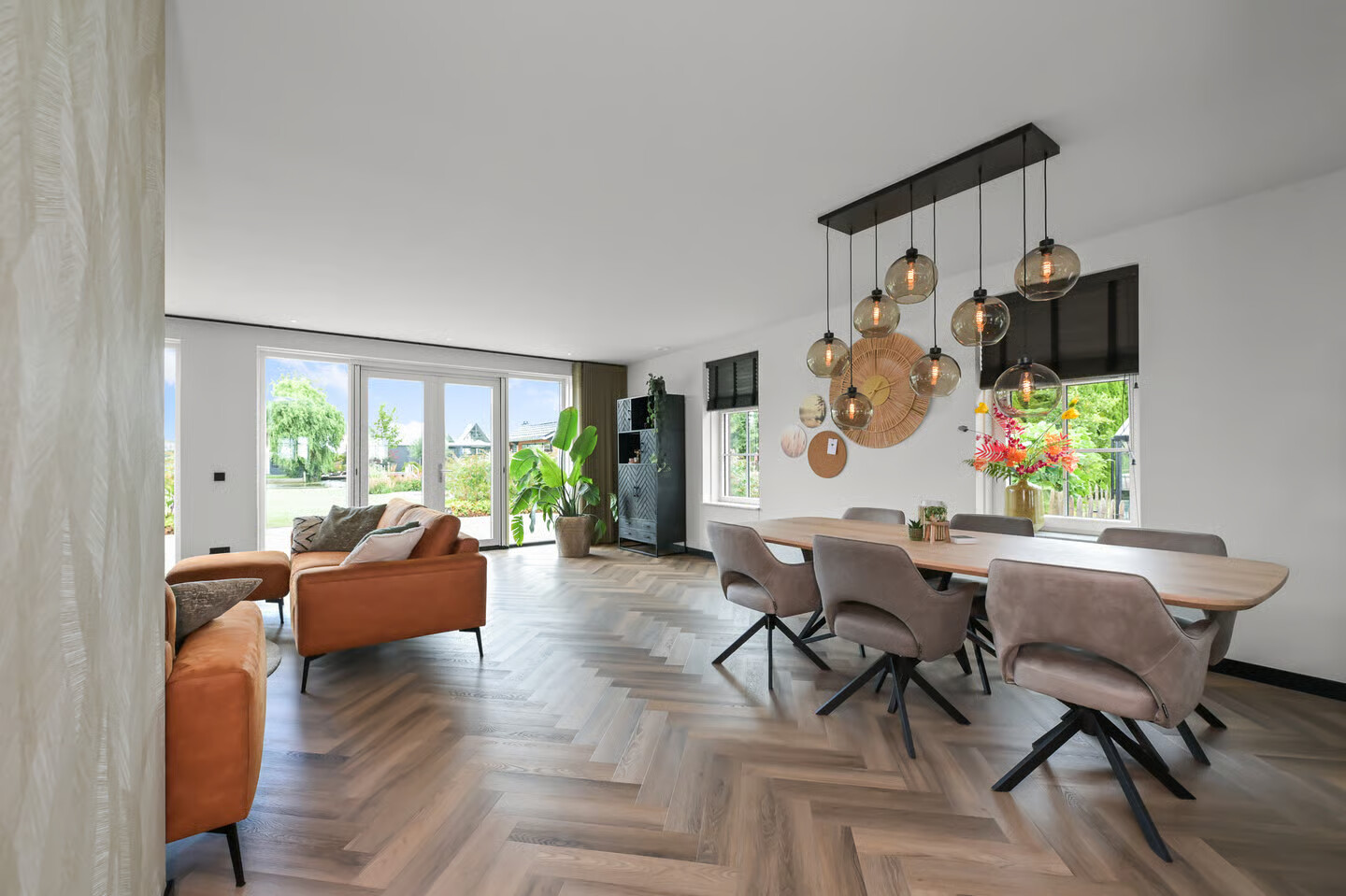 Vrijstaande woning te koop: Vriezekoop 73, Leimuiden